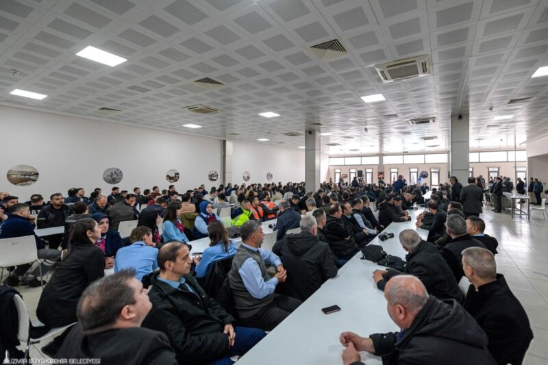 İzmir Büyükşehir Belediye Başkanı Dr. Cemil Tugay, Ramazan Bayramı öncesi