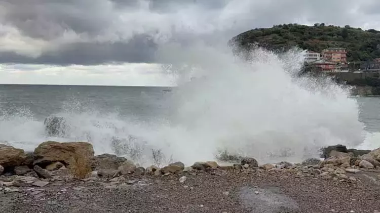 Meteoroloji Genel Müdürlüğü, yurt genelinde etkili olacak yağış ve rüzgar
