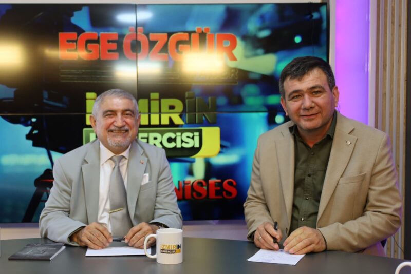 Çiğli Esnaf ve Sanatkârlar Odası Başkanı Arif Altıkulaç ve yönetim
