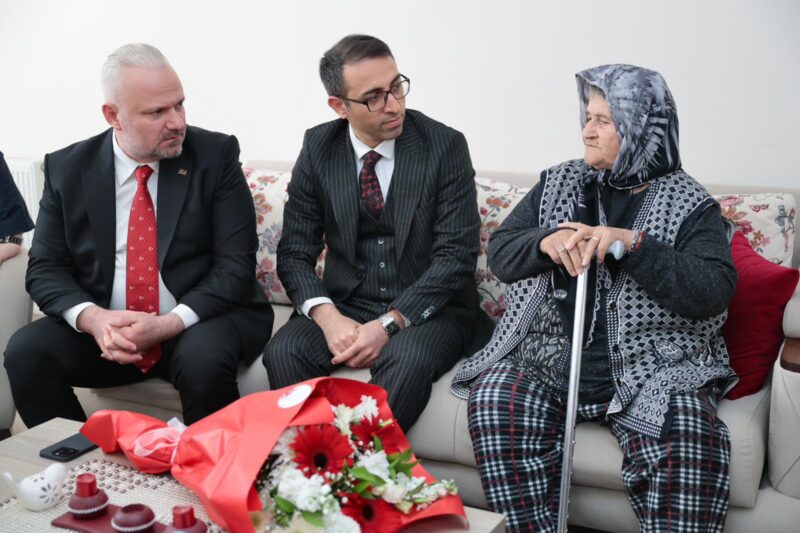 Menemen Belediye Başkanı Aydın Pehlivan, 18 Mart Çanakkale Zaferi ve