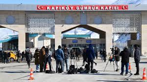 Ticaret Bakanı Ömer Bolat, Türkiye-İran sınırındaki Ağrı-Gürbulak, Van-Kapıköy ve Hakkari-Esendere