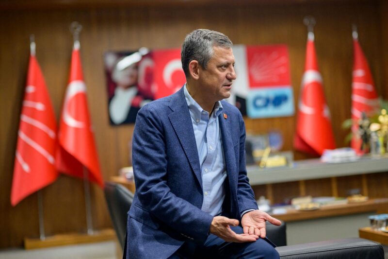 CHP Genel Başkanı Özgür Özel, 2 Nisan Perşembe günü kentteki