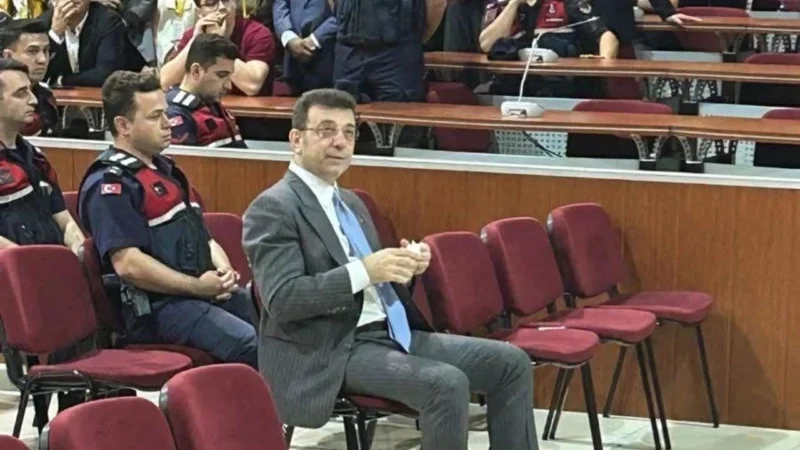 İstanbul Büyükşehir Belediyesi’ne yönelik davada altıncı duruşma günü Silivri’de başladı.