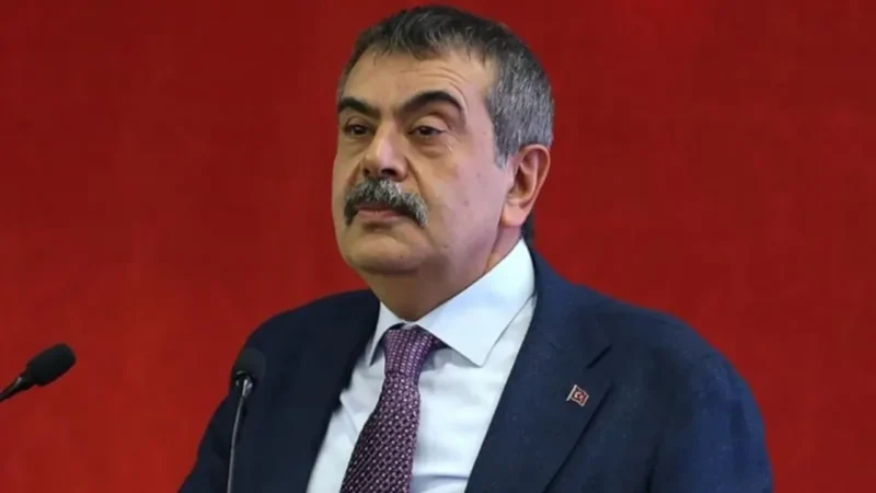 Ara tatil kaldırılacak mı, 12 yıllık zorunlu eğitim süresi değişecek