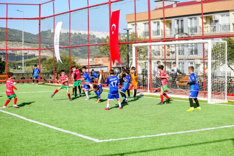 Bayraklı Belediyesi, 23 Nisan Ulusal Egemenlik ve Çocuk Bayramı kapsamında