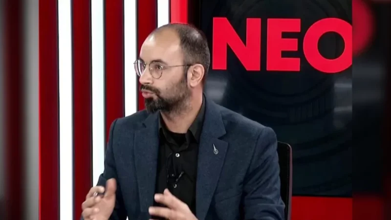 İzmir’de NEO TV’de çalışan gazeteci Turgay Kılıç, sosyal medya paylaşımı