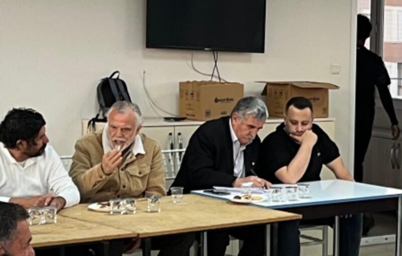 İzmir’in Çiğli ilçesinde faaliyet gösteren amatör spor kulüpleri, yaşanan sorunları