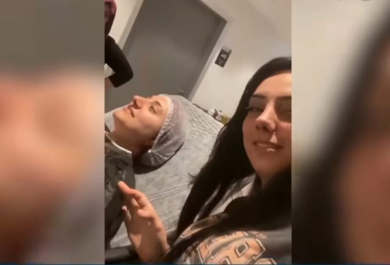 İzmir’in Çiğli ilçesinde özel bir hastanede gerçekleşen burun estetiği ameliyatı,