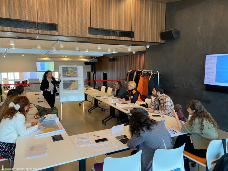 İzmir Büyükşehir Belediyesi, çoklu iklim krizleriyle mücadelesini güçlendiriyor. Avrupa genelinde