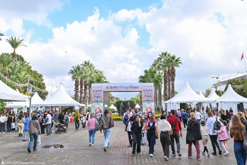 İzmir Büyükşehir Belediyesi ev sahipliğinde, İZFAŞ ve TACT Fuarcılık iş