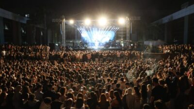 Menemen Belediye Başkanı Aydın Pehlivan, Bakırçay Üniversitesi Bahar Şenliği'nde üniversite
