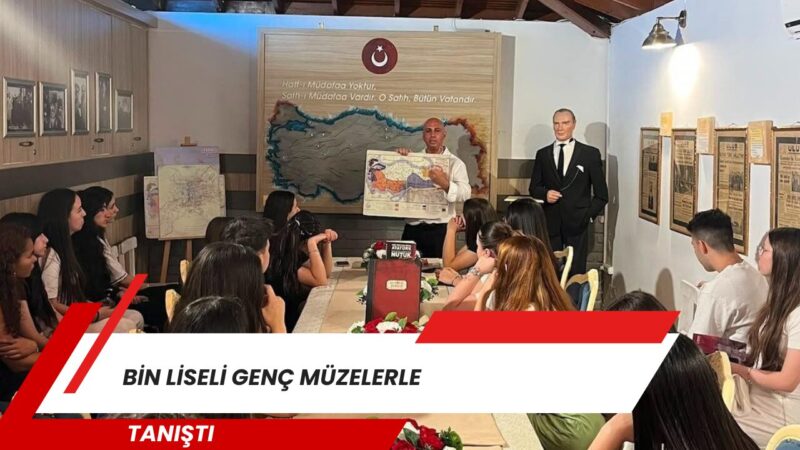 İzmir Büyükşehir Belediyesi’nin “Liseli Gençler Müzede Geziyor” projesi kapsamında 2025-2026
