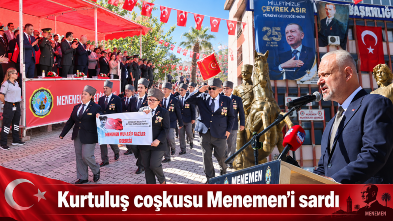 Menemen ve İzmir'in kurtuluşunun 104. yıl dönümü için Menemen'de törenin